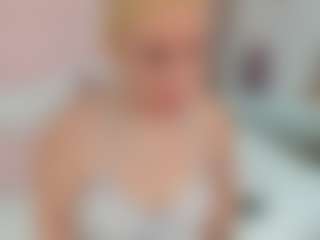 Cata-charlotte's Live Sex Cam Show
