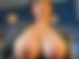 Live cam show with Jayden Jones - Curvy on CamwithHer