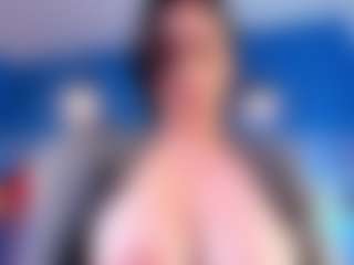 Live cam show with Jayden Jones - Normal on Gym Cam Girls
