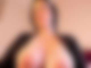 Live cam show with Jayden Jones - Petite on livesuperchat.net