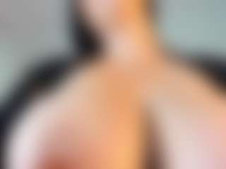 Live cam show with Jayden Jones - Curvy Latina on Camsoda | colombia
