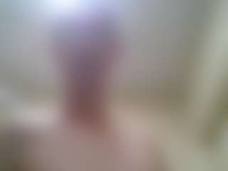 Live cam show with Nawtyjetguy - Average on chickslive.net