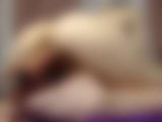 yuumiii's Live Sex Cam Show