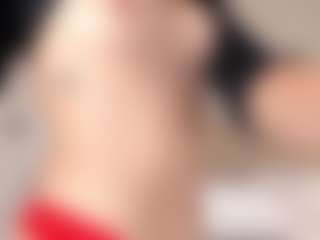 Live cam show with Kiim-miller - Petite on liverealitysex.com
