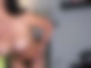 madison-whiite's Live Sex Cam Show