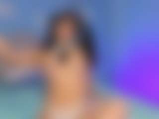 Live cam show with madison-whiite - Camel Toe on milfzrlive.com