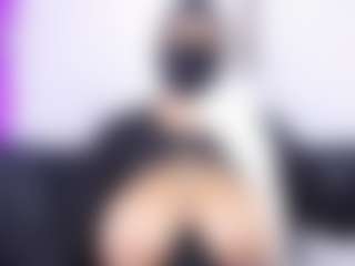 Live cam show with Zulema-Parvin - Squats on livesexfox.com