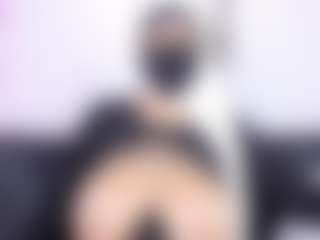 Live cam show with Zulema-Parvin - Schoolgirl on livesuperchat.net
