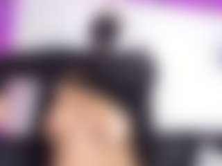 Live cam show with Zulema-Parvin - Petite on Camsoda