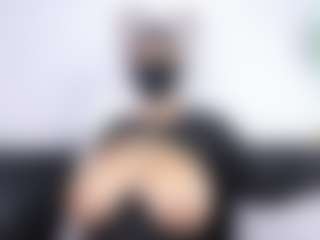 Live cam show with Zulema-Parvin - Tittyfuck on CamwithHer