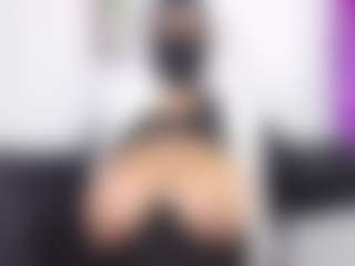 Live cam show with Zulema-Parvin - Double Penetration on dropp.cam