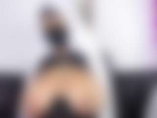 Live cam show with Zulema-Parvin - Booty on Camsoda
