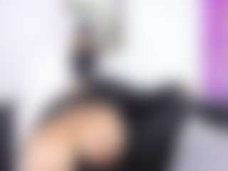 Live cam show with Zulema-Parvin - Grandes Tetas on wildcum.com