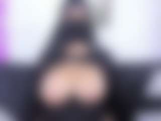 Zulema-Parvin's Live Sex Cam Show