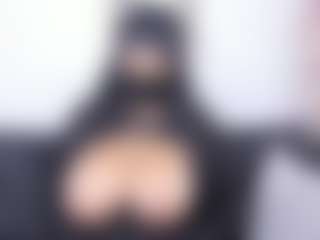 Live cam show with Zulema-Parvin - Smoking on Soda Cam