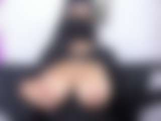 Zulema-Parvin's Live Sex Cam Show