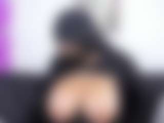 Zulema-Parvin's Live Sex Cam Show