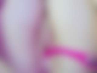 Live cam show with may-flowere - Spread on Free Soda