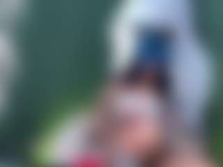 Live cam show with MeganLoovee - Blonde Hair on Instabang