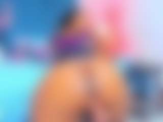 Miahorny69's Live Sex Cam Show
