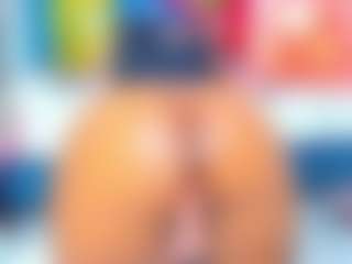Miahorny69's Live Sex Cam Show