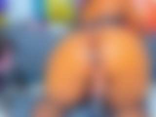 Miahorny69's Live Sex Cam Show