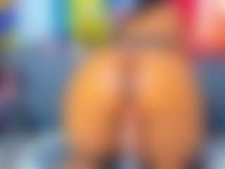 Miahorny69's Live Sex Cam Show