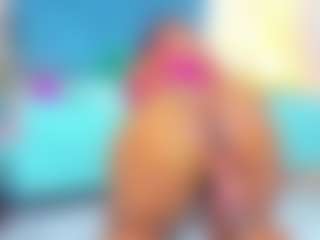 Miahorny69's Live Sex Cam Show