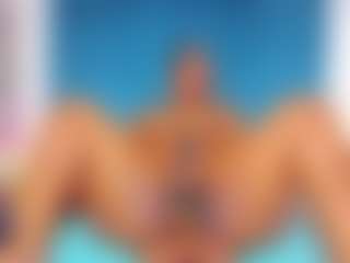 Live cam show with Miahorny69 - Cum In Pussy on Chatstar
