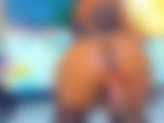 Miahorny69's Live Sex Cam Show