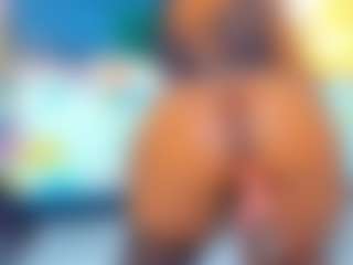 Miahorny69's Live Sex Cam Show