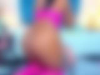 Miahorny69's Live Sex Cam Show