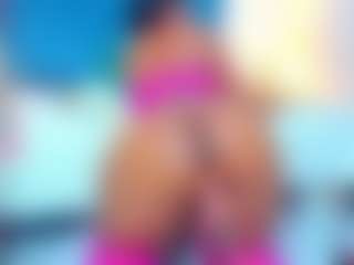 Miahorny69's Live Sex Cam Show