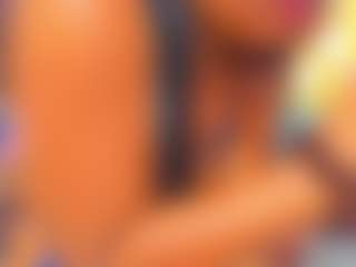 Miahorny69's Live Sex Cam Show
