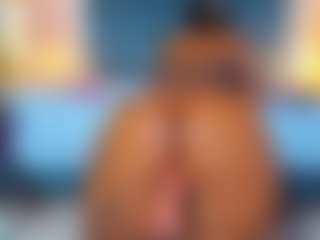 Live cam show with Miahorny69 - Spank Ebony on Camsoda