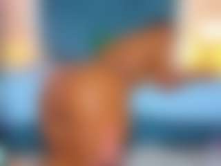 Live cam show with Miahorny69 - Twerk on sexylive.show