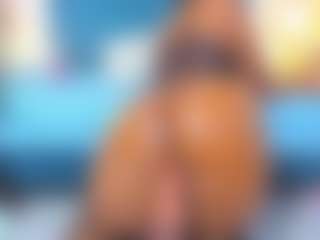 Miahorny69's Live Sex Cam Show