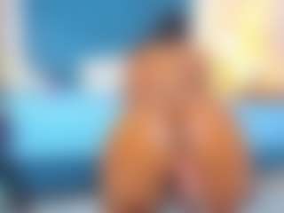 Miahorny69's Live Sex Cam Show