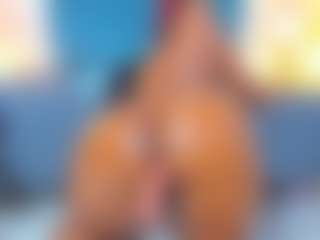 Miahorny69's Live Sex Cam Show