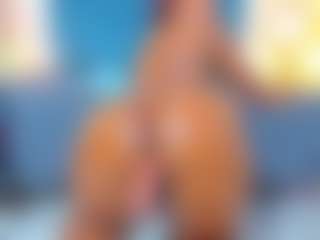 Miahorny69's Live Sex Cam Show
