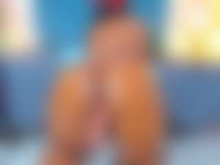 Miahorny69's Live Sex Cam Show