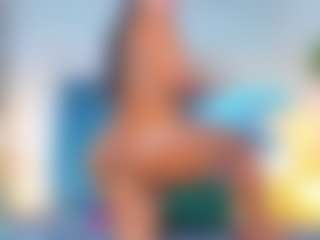 Miahorny69's Live Sex Cam Show