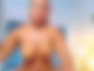 Miahorny69's Live Sex Cam Show