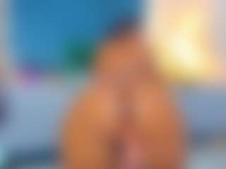 Miahorny69's Live Sex Cam Show