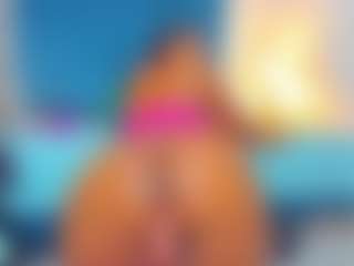 Miahorny69's Live Sex Cam Show