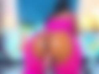 Miahorny69's Live Sex Cam Show