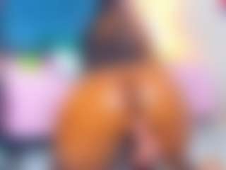 Miahorny69's Live Sex Cam Show