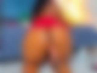 Miahorny69's Live Sex Cam Show
