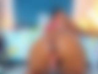 Miahorny69's Live Sex Cam Show