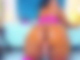 Miahorny69's Live Sex Cam Show